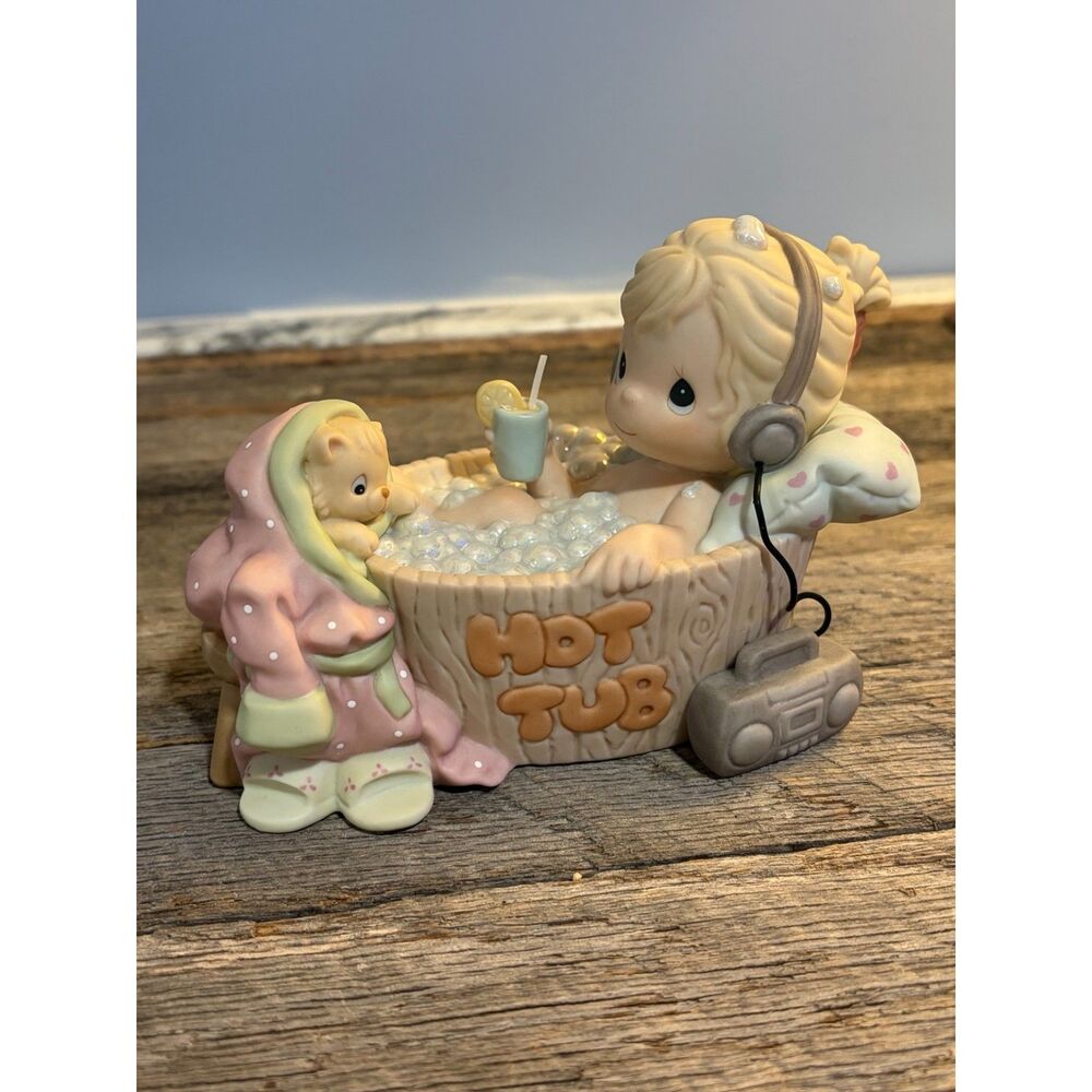 Precious Moments Bubble Your Troubles Away 101730 2002 Club Exclusive w/ Box